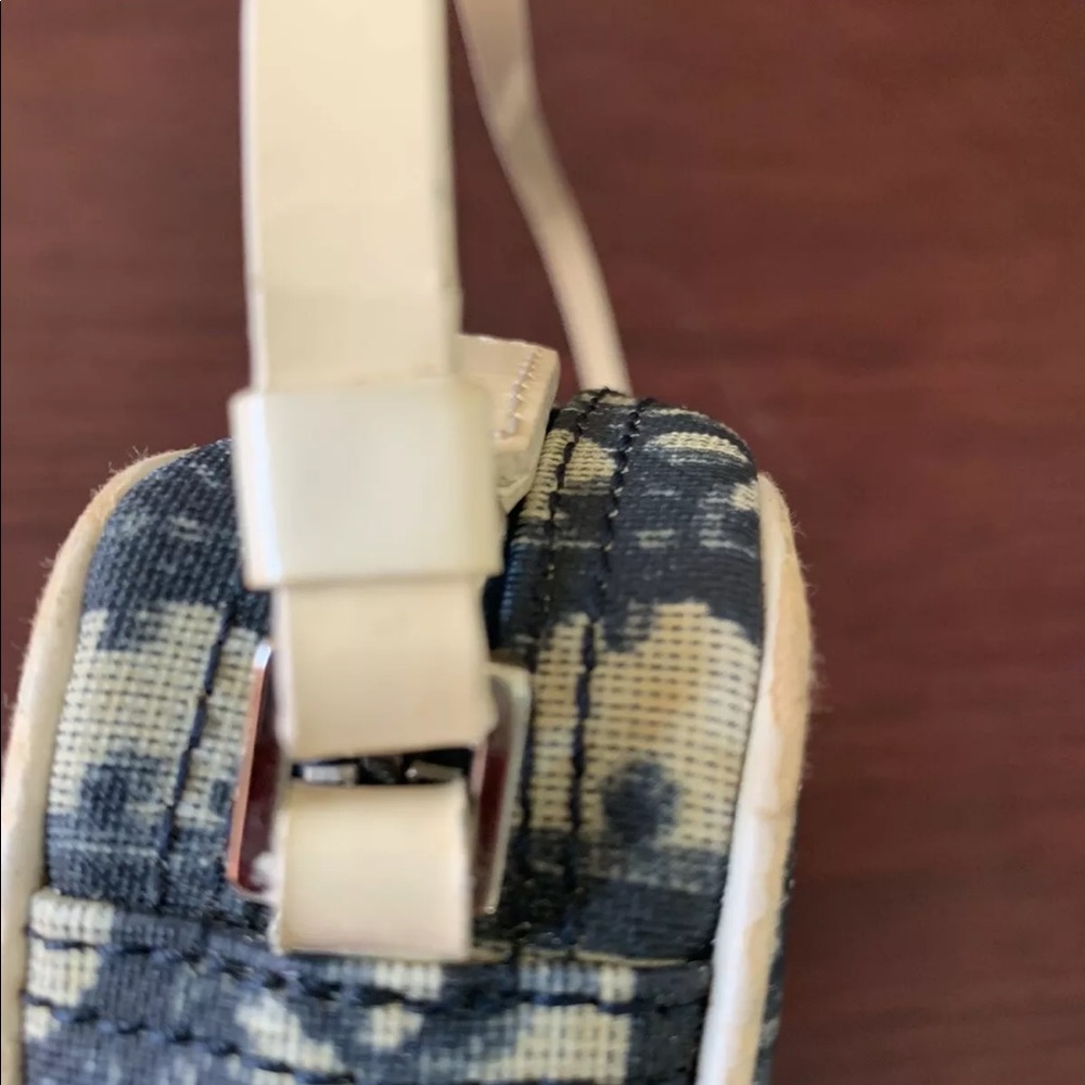 ❌SOLD❌ Christian Dior Diorissimo Trotter Pochette Navy Blue - Picture 8 of 13